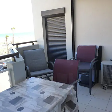 T2 Climatise, Vue Totale, Ascenseur, 2 A 4 Pers, Parking Prive, Wifi Fibre, Proche Des Commerces, Kanumera Barcares * Le Barcarès