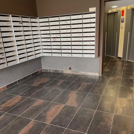 T2 Climatise, Vue Totale, Ascenseur, 2 A 4 Pers, Parking Prive, Wifi Fibre, Proche Des Commerces, Kanumera Barcares Le Barcarès