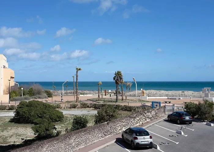 Appartamento T2 climatisé, vue Mer totale, chambre, appart 2 ou 4 pers, parking privé, Wifi fibre, proche des commerces, Kanumera Barcarès *
