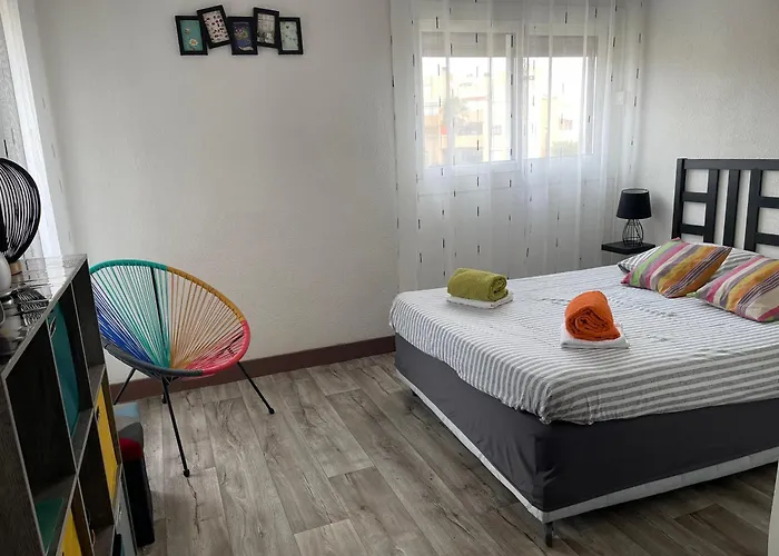 T2 climatisé, vue Mer totale, chambre, appart 2 ou 4 pers, parking privé, Wifi fibre, proche des commerces, Kanumera Barcarès Le Barcarès